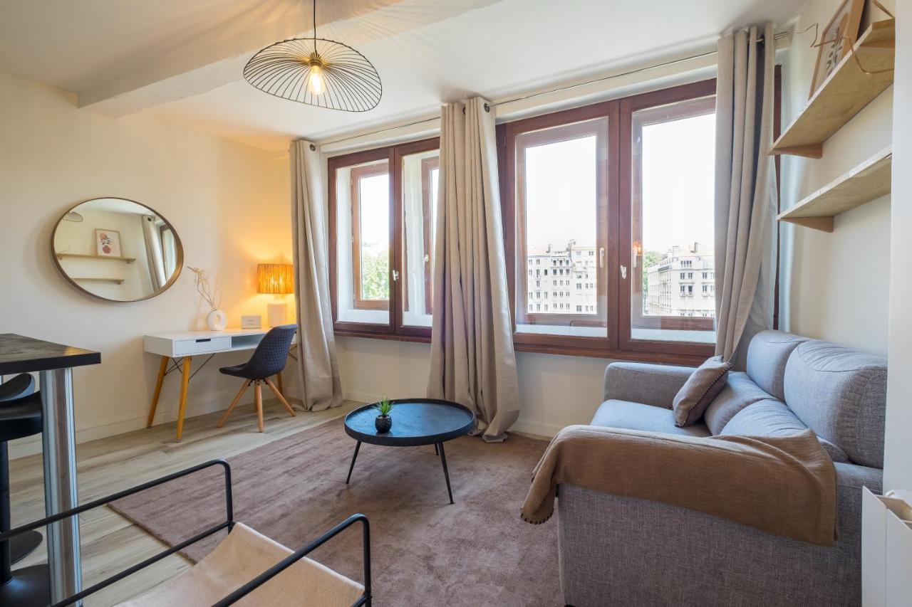 Honore Suite Saint Paul Лион Екстериор снимка